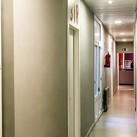 ゲストハウス オスタル ベニドルム 2*