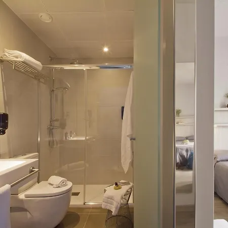 Benidorm Guest house 2*